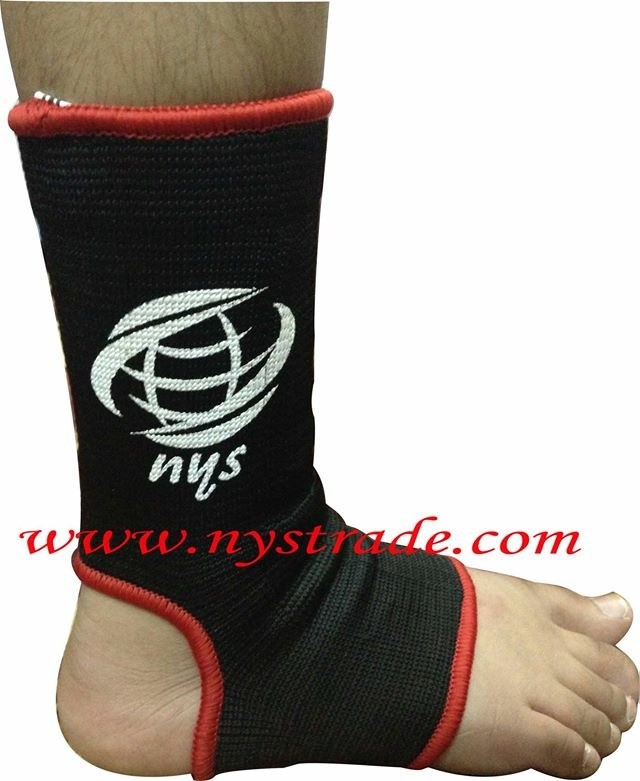 ANKLE BRACE SLEEVE PROVIDE FIRM SUPPORT FOR WEAK, STIFF, SORE ANKLE.- New