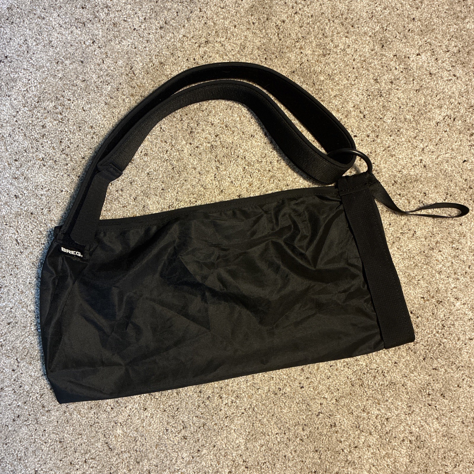 Breg One Size Adjustable Shoulder Sling For Left Or Right Arm