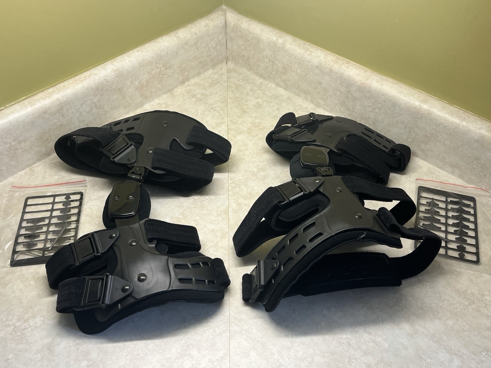 Trend Pro Fit Unloader Knee Braces Left DCT-0901-L & Right DCT-0901-R New
