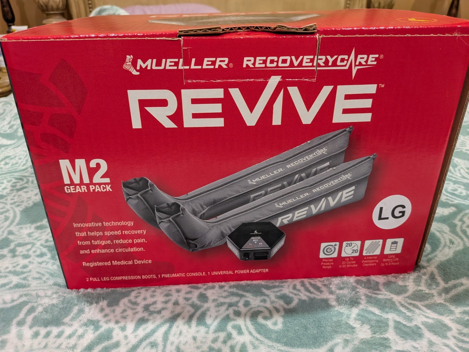 Mueller REVIVE M2: Full Leg Boots and M2 Console, Size LG. Slightly Used.