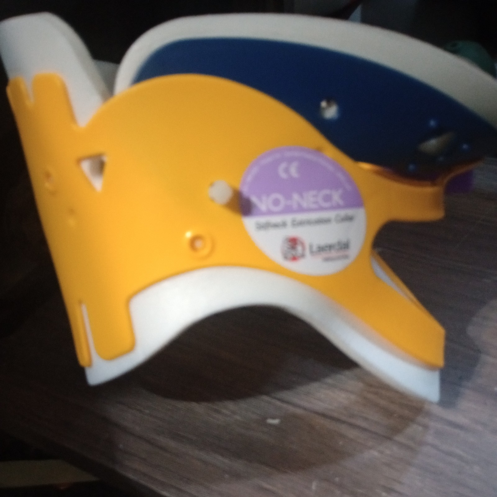 Stifneck No-Neck Extrication Cervical Collar (Sold as EA/1)