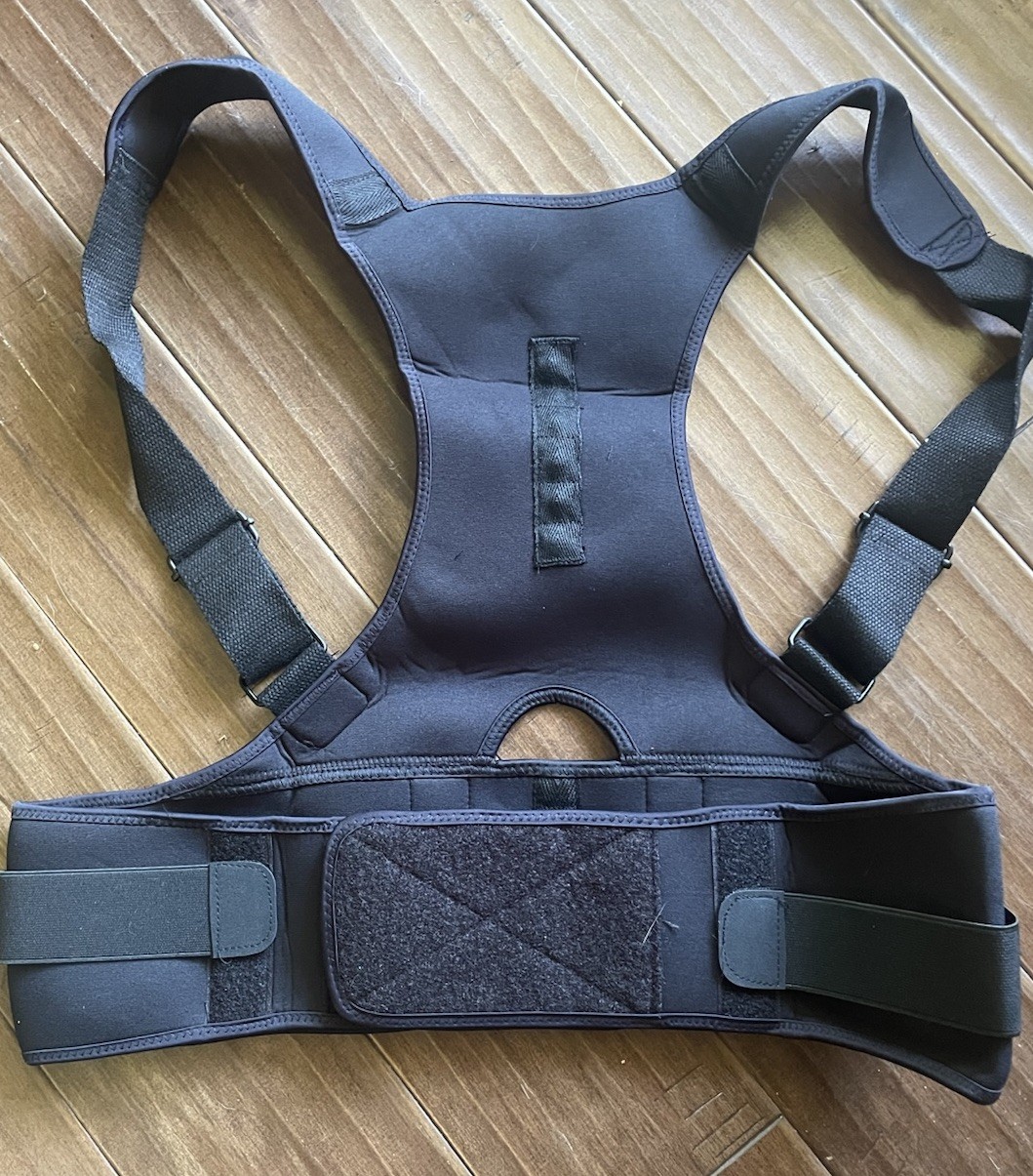 KIWI RATA Magnetic Posture Corrector Back Brace Support Belt Pain Relief XXL