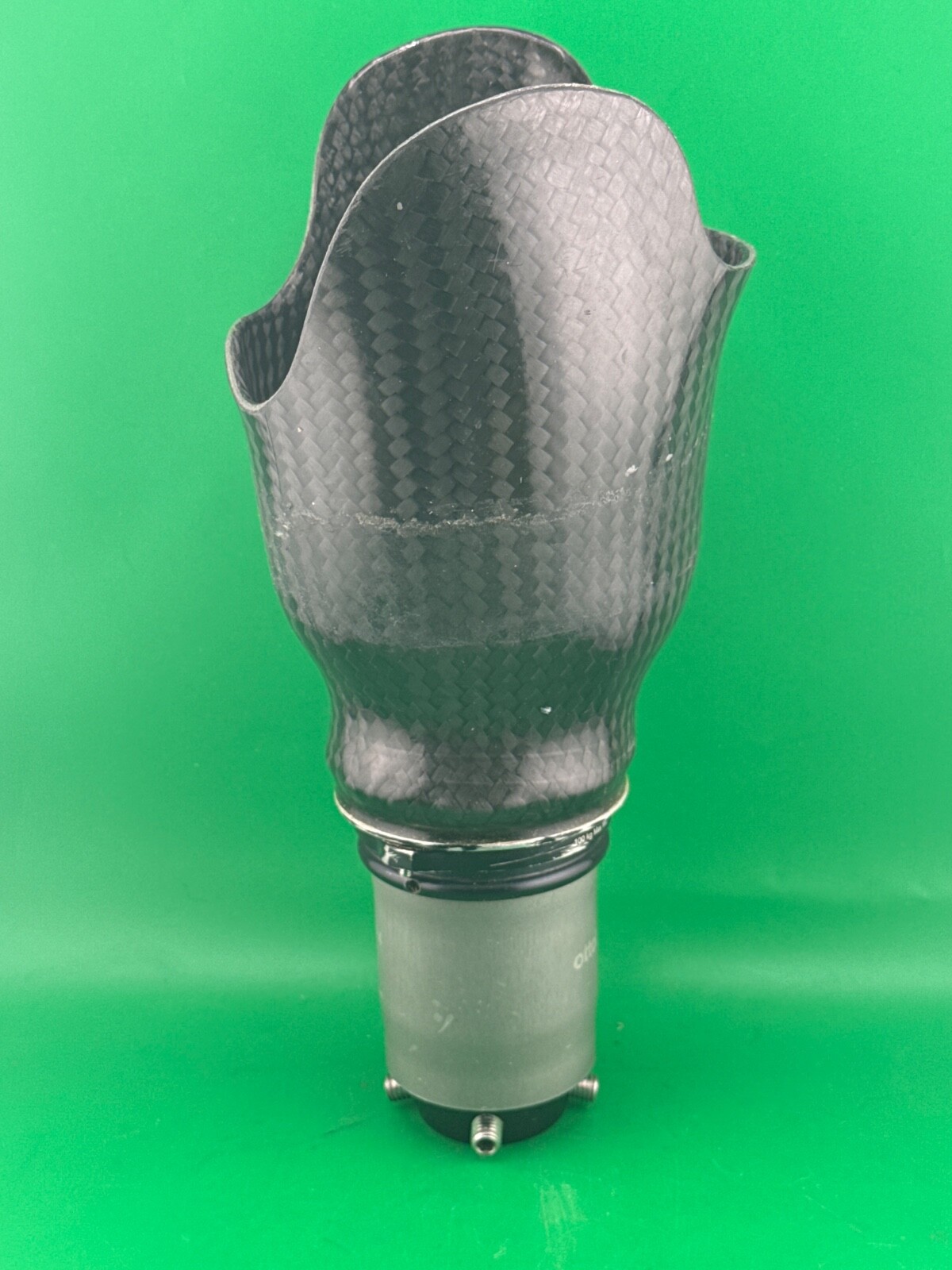 Prosthetic socket w/ Otto bock p4 prosthetic vacuum pump 4R180