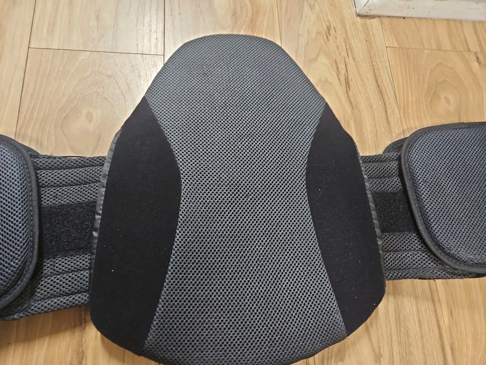 Aspen Horizon LSO Adjustable Back Sturdy Brace Support One Size Unisex – Black