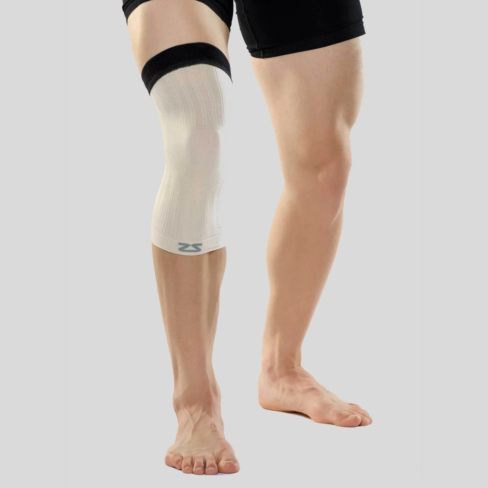 Zensah UNISEX Single Compression Knee Sleeve Silicone Top Band Pick Size