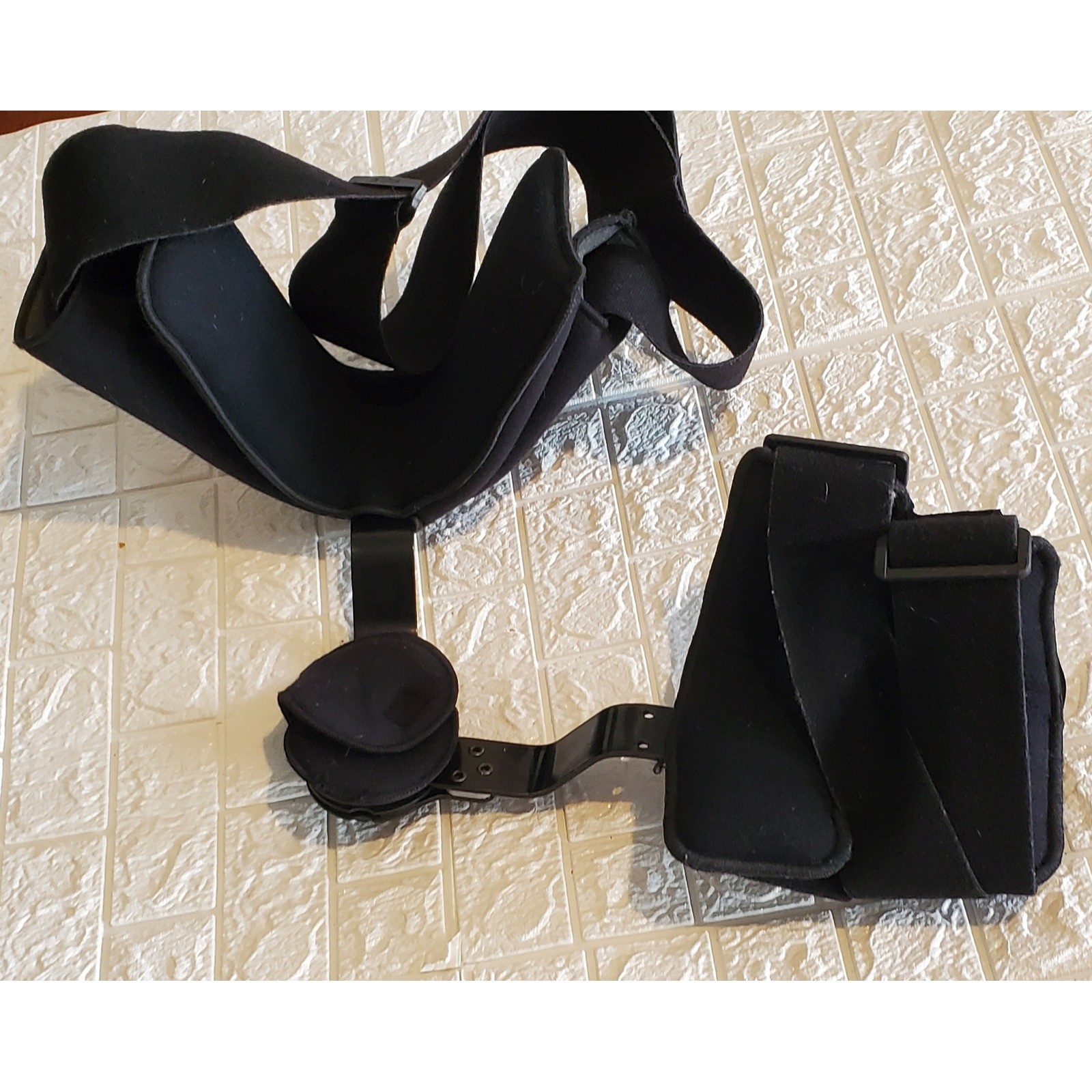 Bledsoe Simple Hinged Hip Brace Post Op Rehab Support