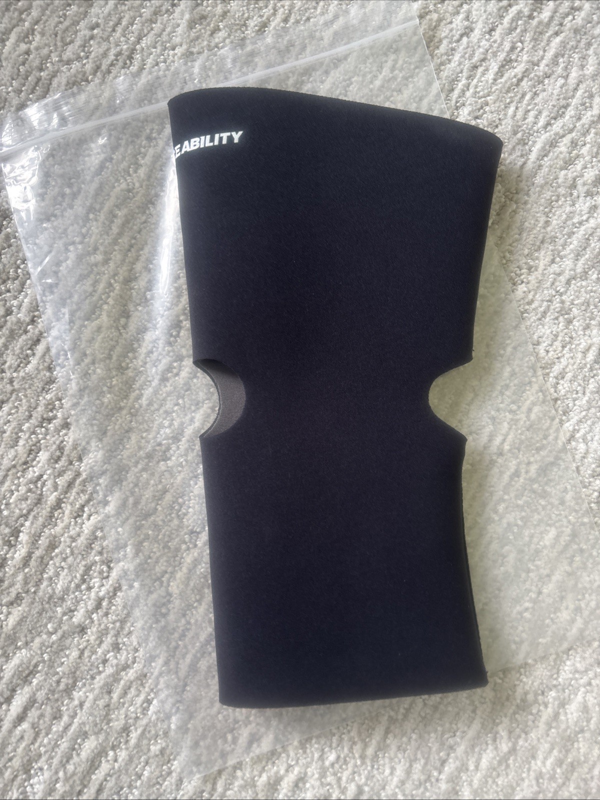 Open Patella/Open Back Neoprene Knee Sleeve | Water-Resistant Athletic Compressi