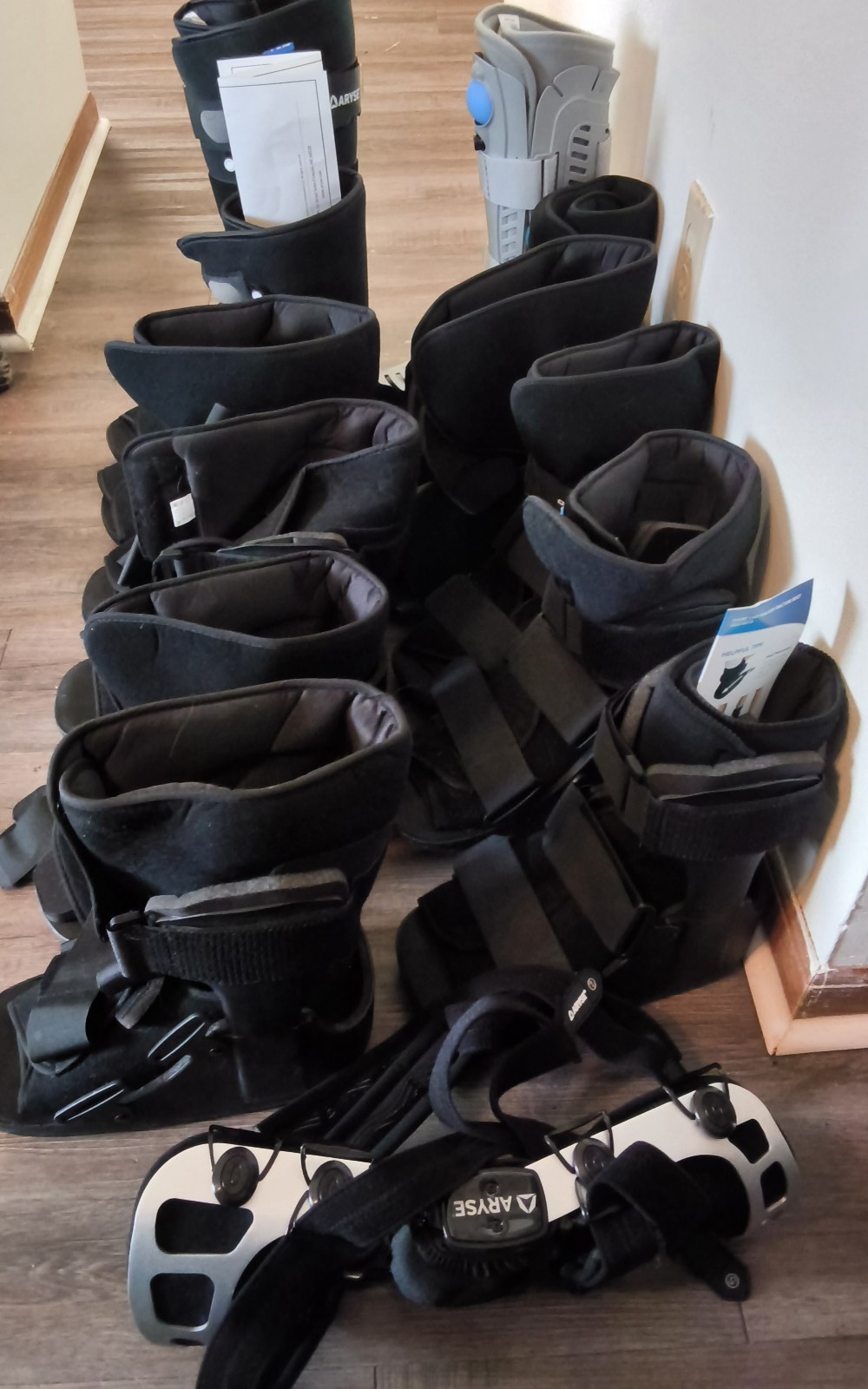 Big LOT – United Ortho Short Air Cam Walker Fracture Boot, Small, Large, Black