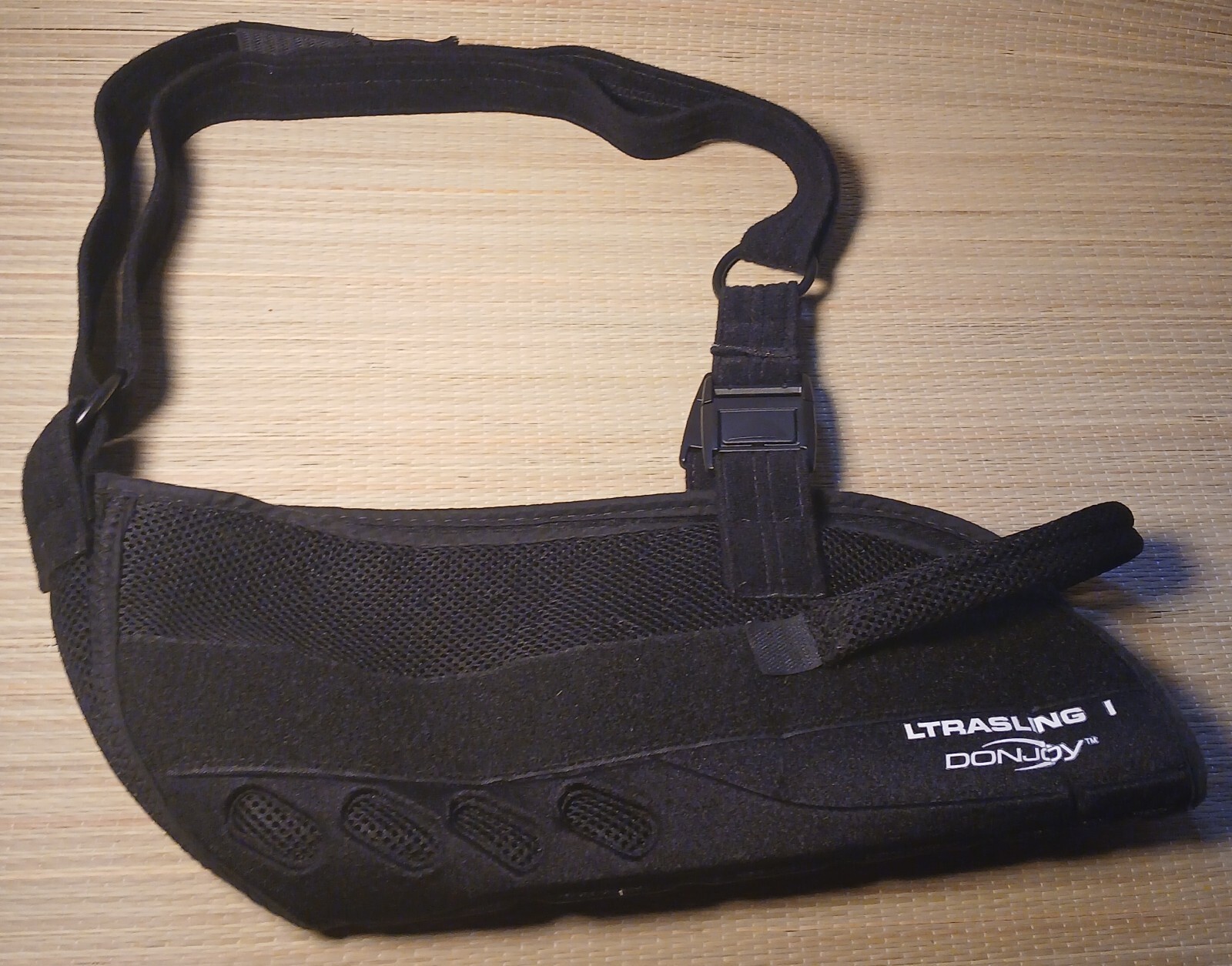 Don Joy Ultra Sling III Shoulder Support Sling Size Medium