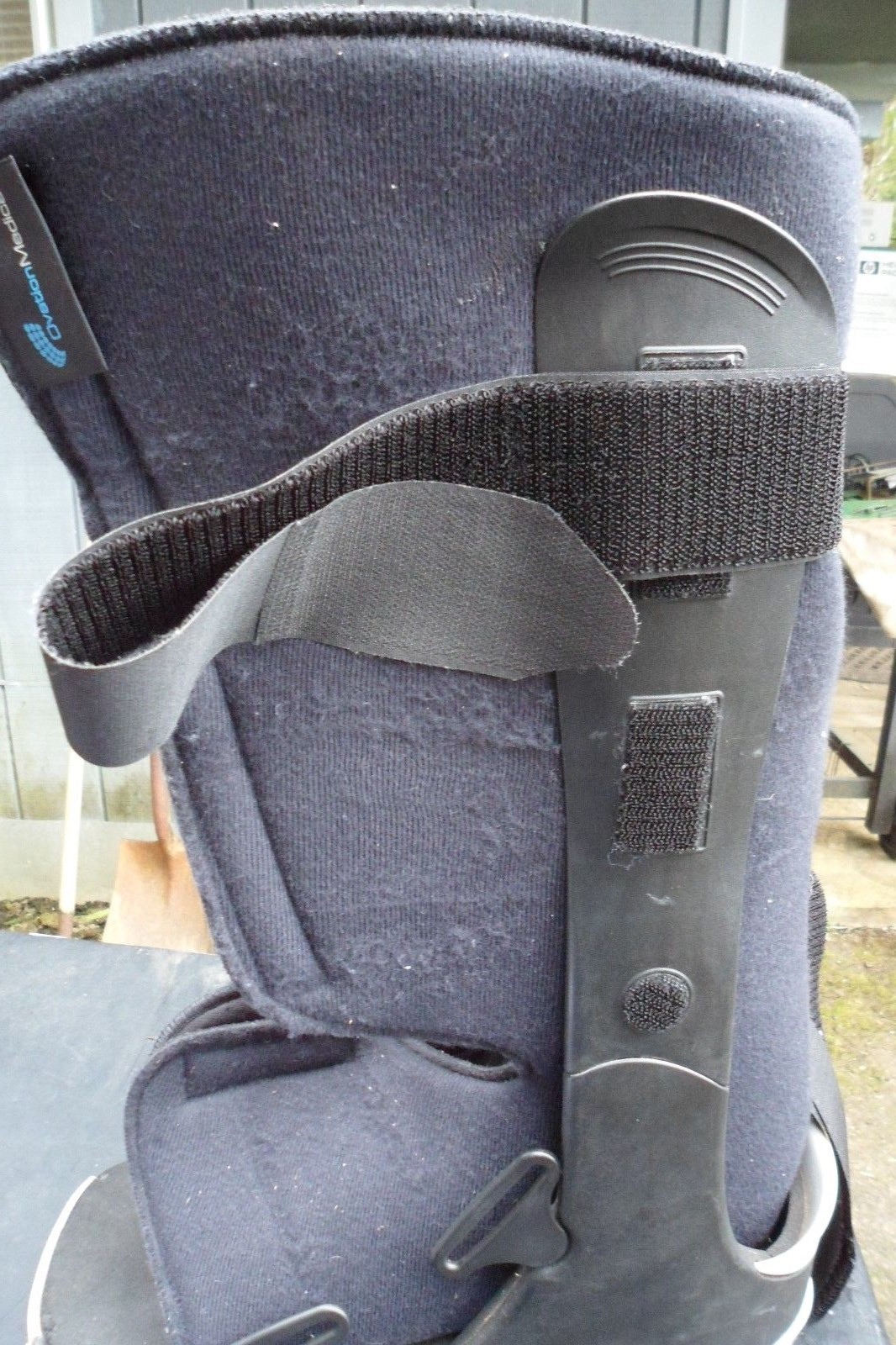 Ovation Medical Standard Walker Fracture Boot LARGE Grey Sole