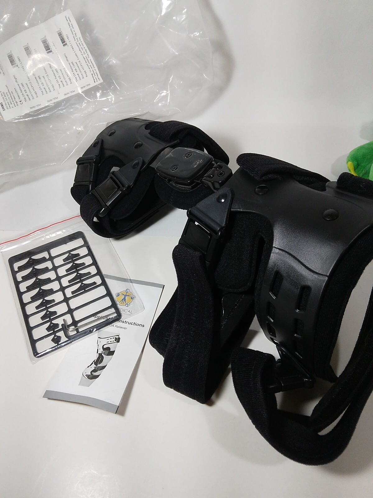 Dr Medical DRMS The OA Reliever Right Knee Brace KB-138R Universal