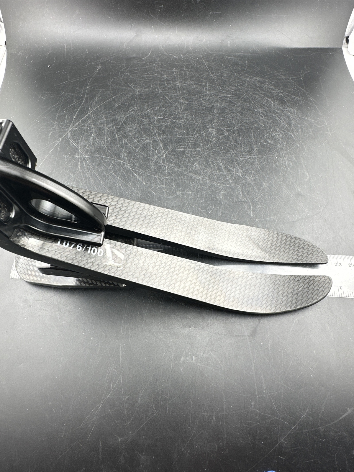 Endolite blatchford elite blade prosthetic foot. Size 26. Category 5.
