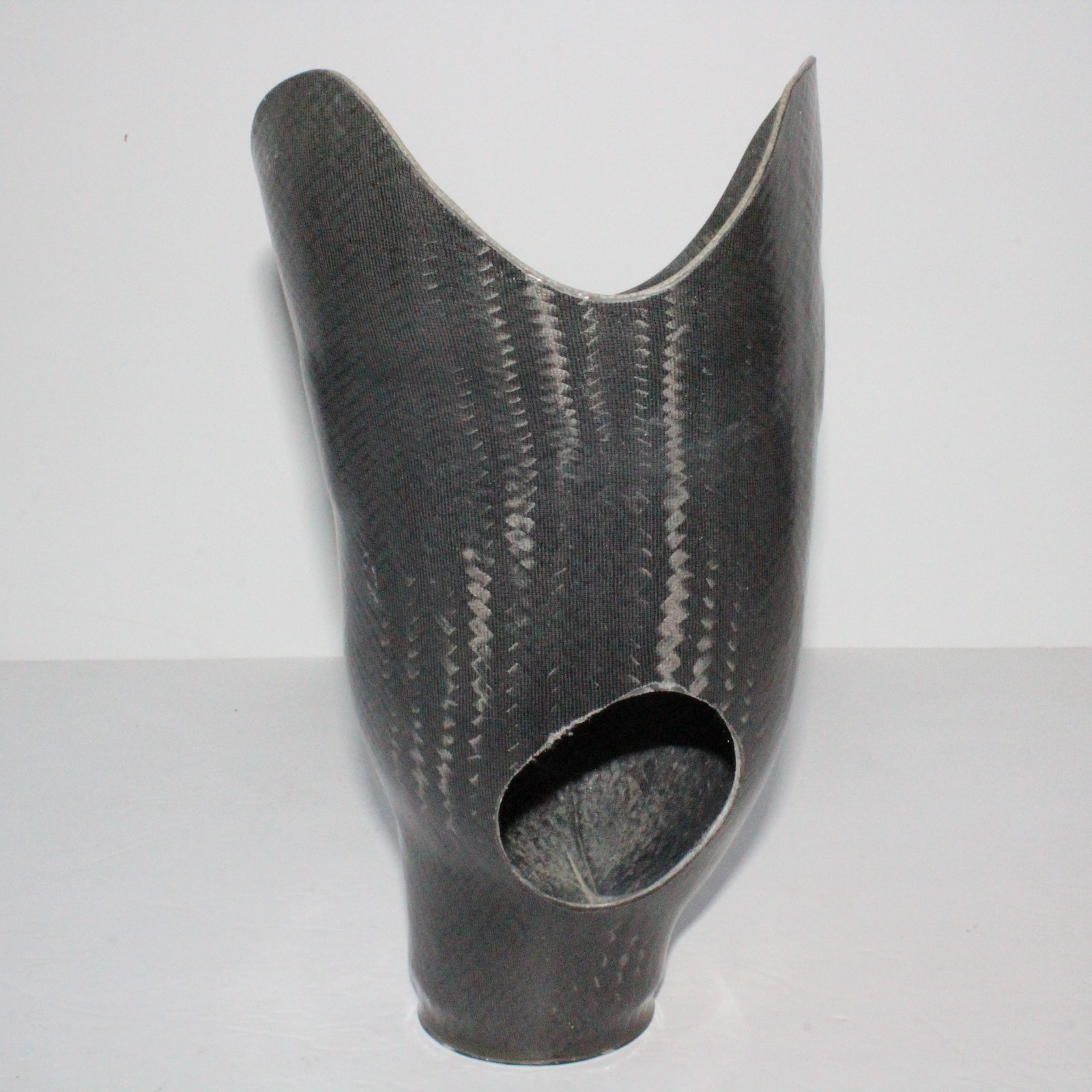 BELOW-KNEE CARBON FIBER PROSTHETIC LEFT SOCKET w/ OSSUR 544 ICELOCK ADAPTER
