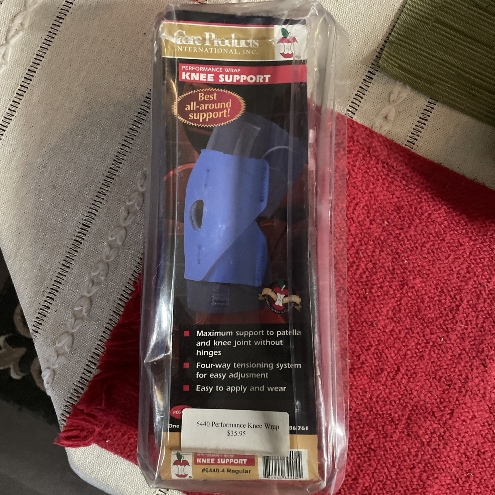N.I.P. Performance Wrap UnHinged Product #6440-4Regular Patela & Knee Support