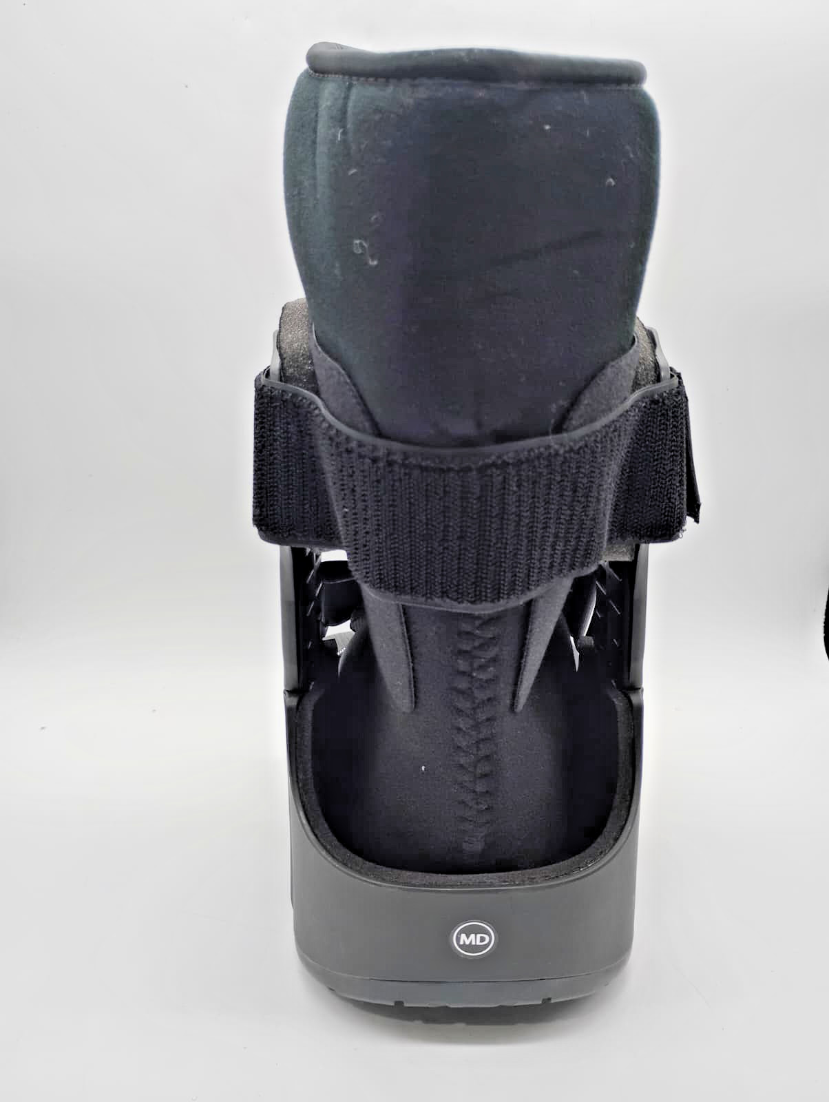 United Ortho USA14115 Short Air Cam Walker Fracture Boot Medium Left/Right