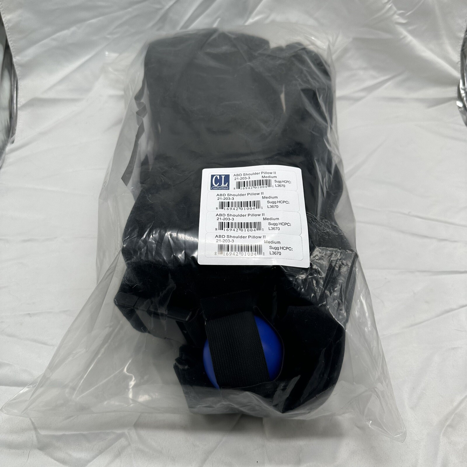 Comfortland ABD Shoulder Pillow II Universal Arm Sling L3670 Sz Medium 21-203-3