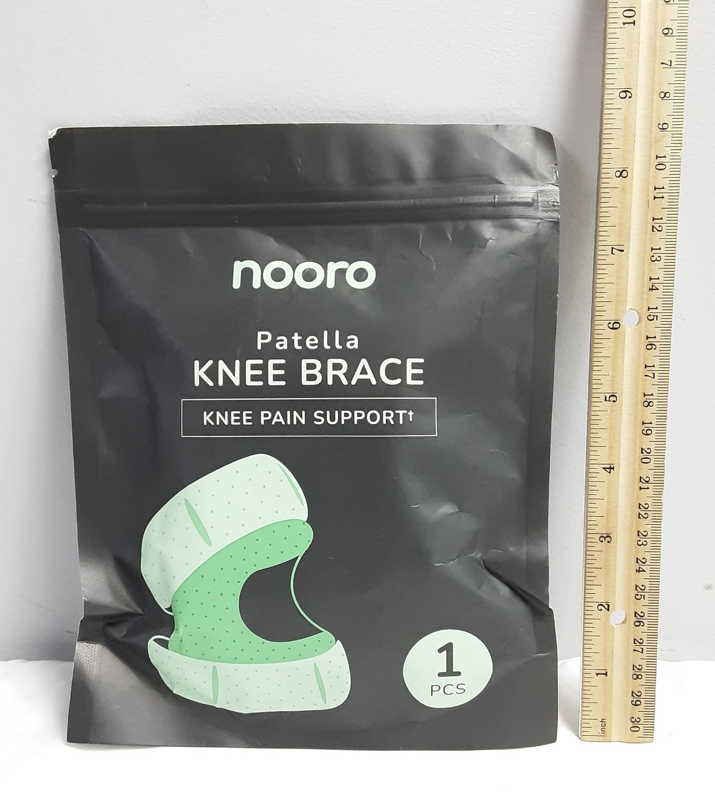 New, 1-Piece NOORO Patella Knee Brace for Pain Relief & Joint Stability