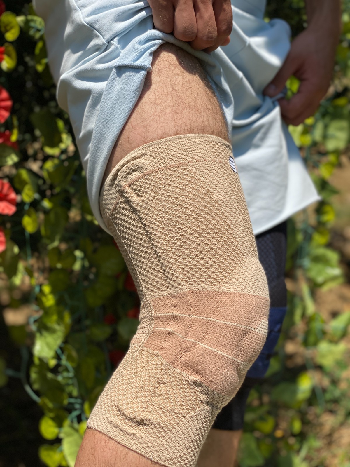 Bauerfeind GenuTrain Size 5 Knee Joint Brace Patella Support Sleeve ACL