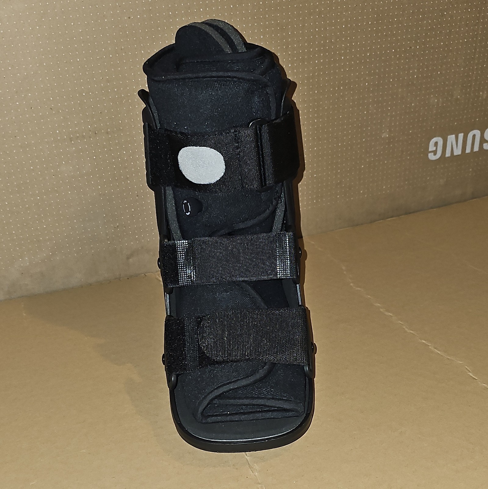 Black Adjustable Orthopedic Walking Boot Ankle/Foot Brace One Size Unisex