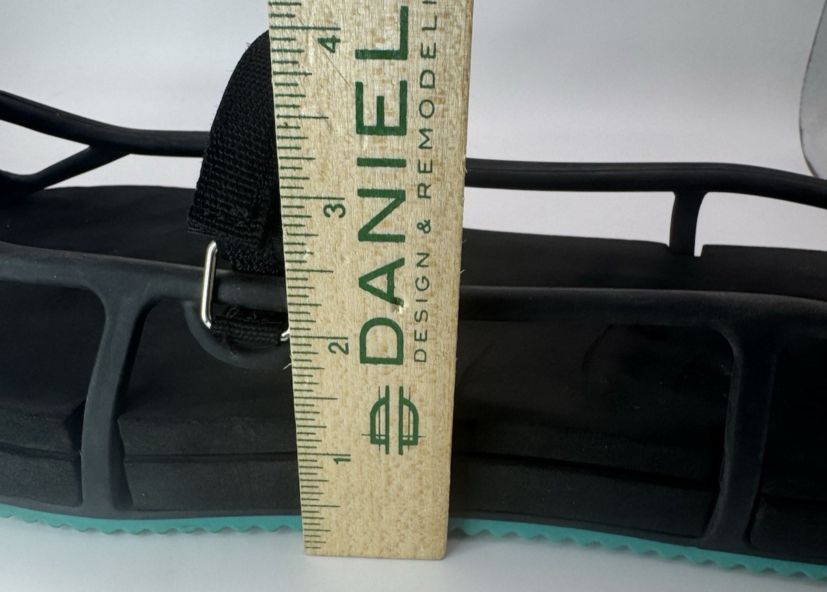 EVENup The Authentic Shoe Balancer Size Medium for use with Walking Boot or leg