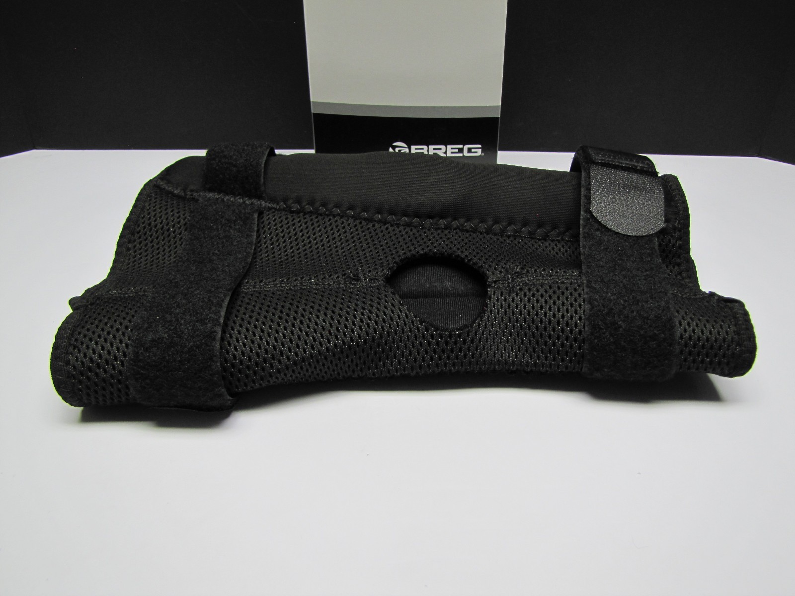 Breg Airmesh Economy Hinged Pull-On Knee Brace w Open Back – Large 21714