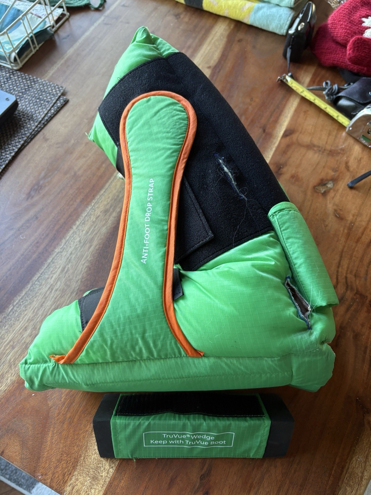 EHOB TruVue Standard Size Heel Protector Boot w/ Wedge REF: TRUVUESW010