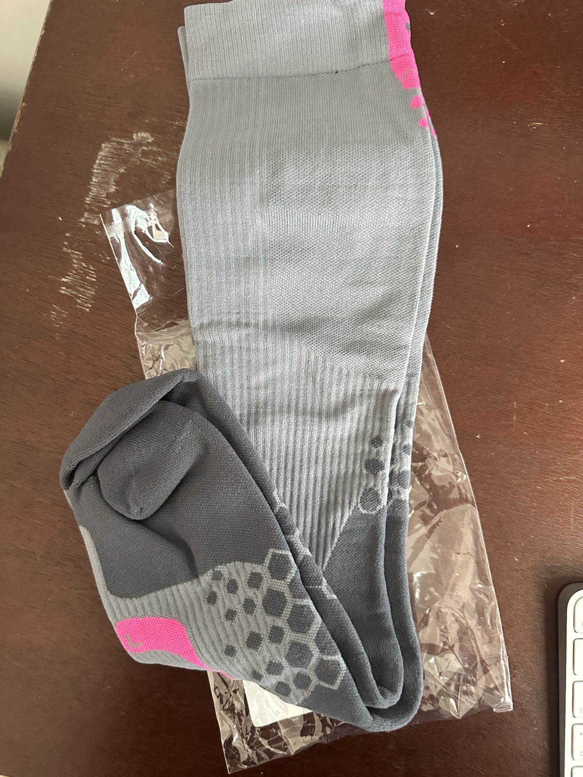 Thirty48 compression socks lg gray pink