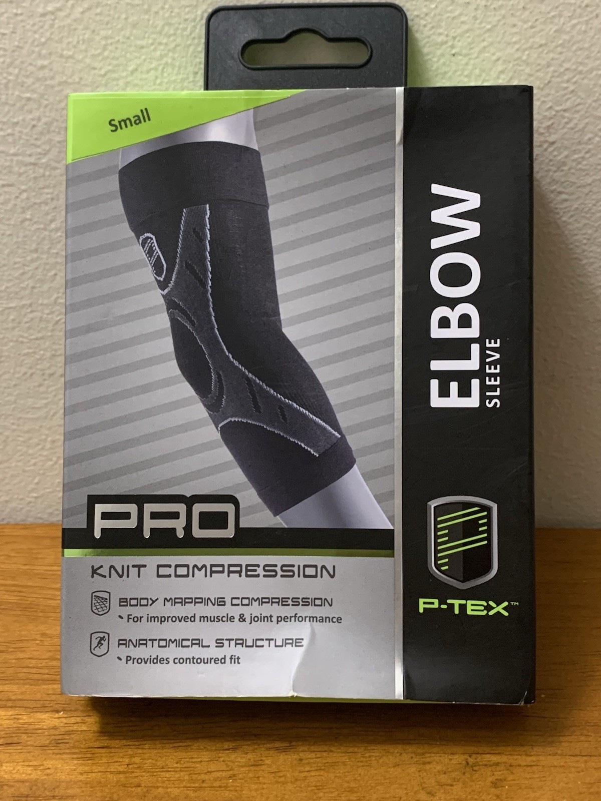 P-TEX ** PRO KNIT COMPRESSION ELBOW SLEEVE** ” P-TEXE500“ **BLACK **NEW** Small