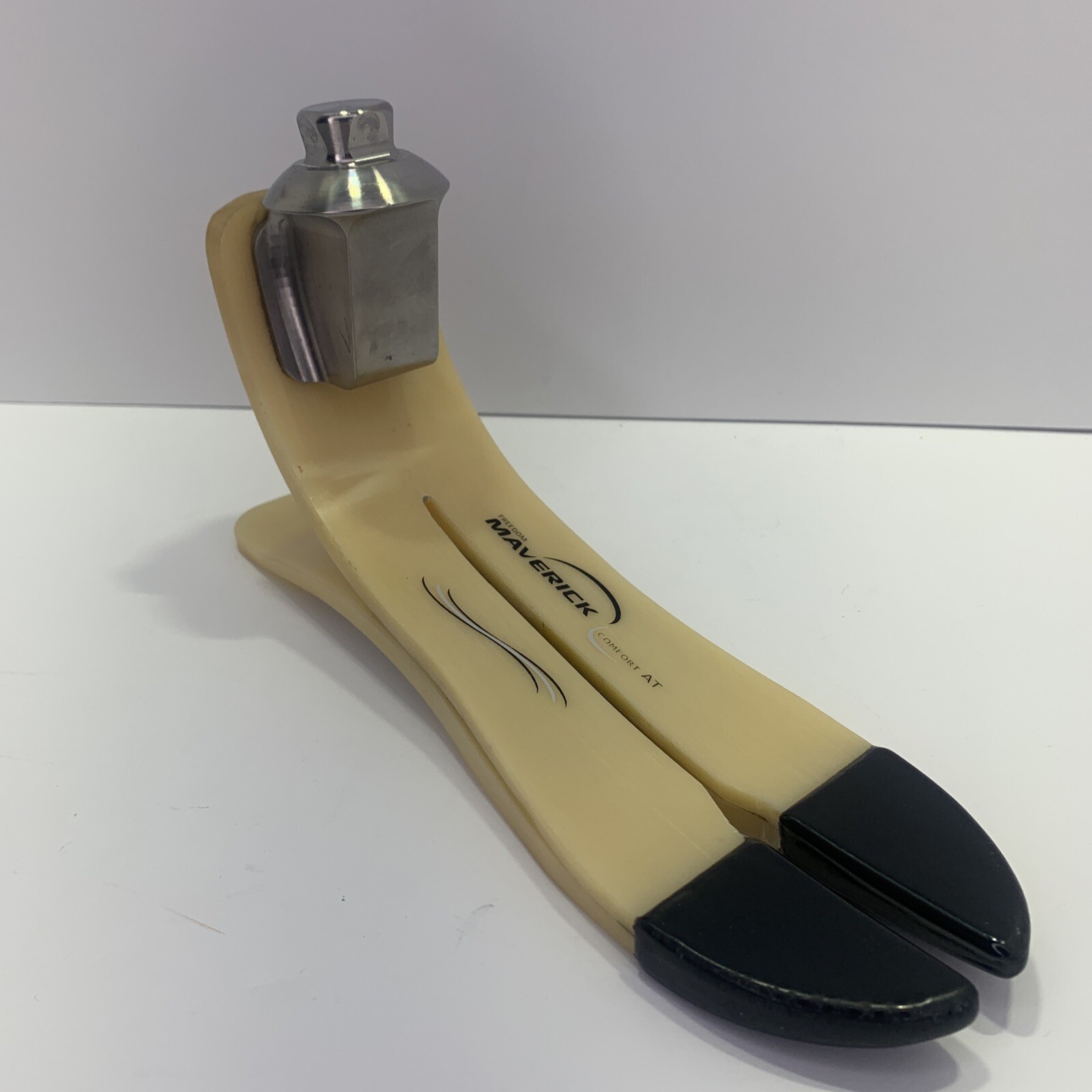 freedom maverick comfort AT prosthetic foot. Category 4. Size 27
