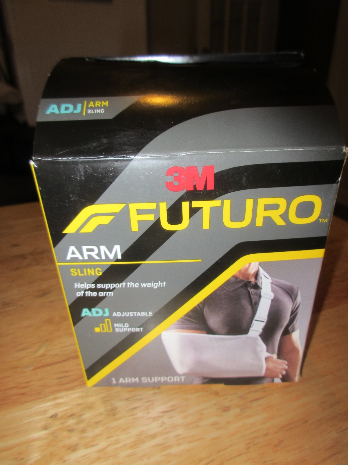 NEW FUTURO 3M Adult Pouch Arm Sling Mild Support Adjustable