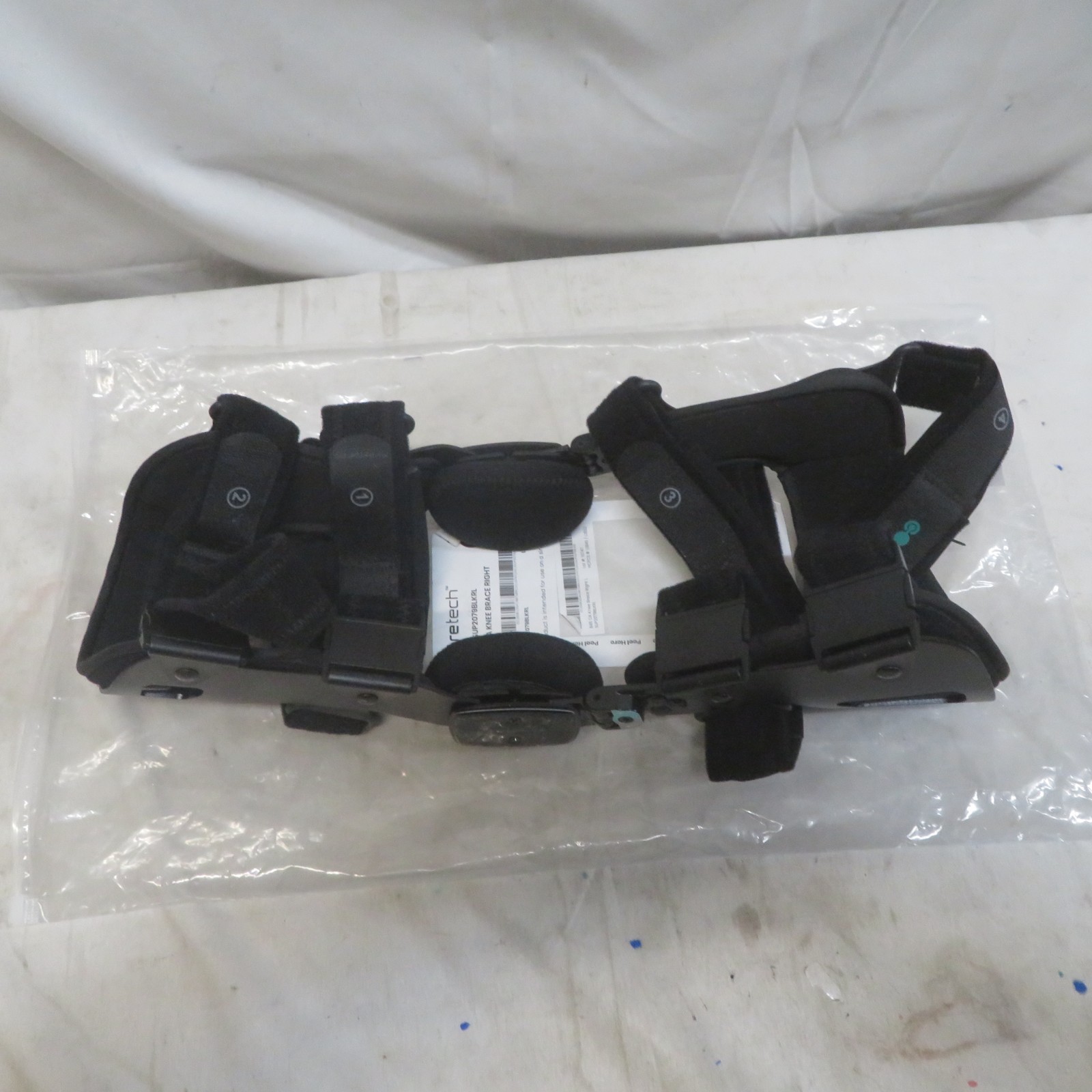 Coretech SUP2079BLKRL 845 Adjustable Straps OA Knee Brace for Right Leg – Large