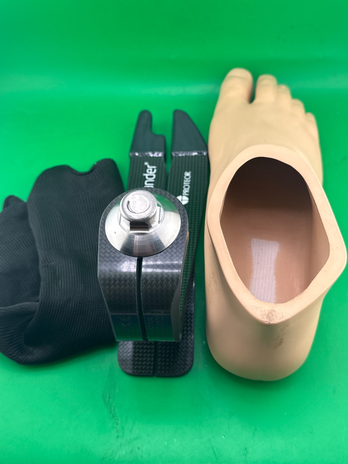 Proteor freedom Highlander prosthetic foot. Size 28. Category 6. Mint condition.