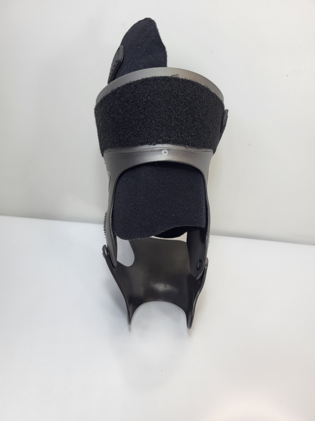 DONJOY Velocity Light Support Right Wide Small Black Ankle Support