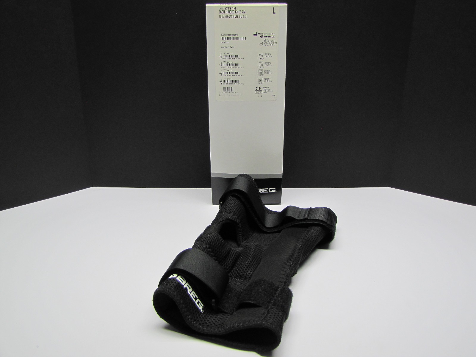 Breg Airmesh Economy Hinged Pull-On Knee Brace w Open Back – Large 21714