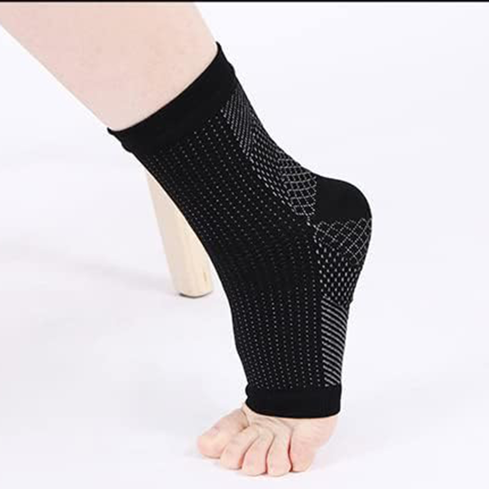 2/4 Pairs Neuropathy Socks For Womens Mens Soothe Relief Compression Socks