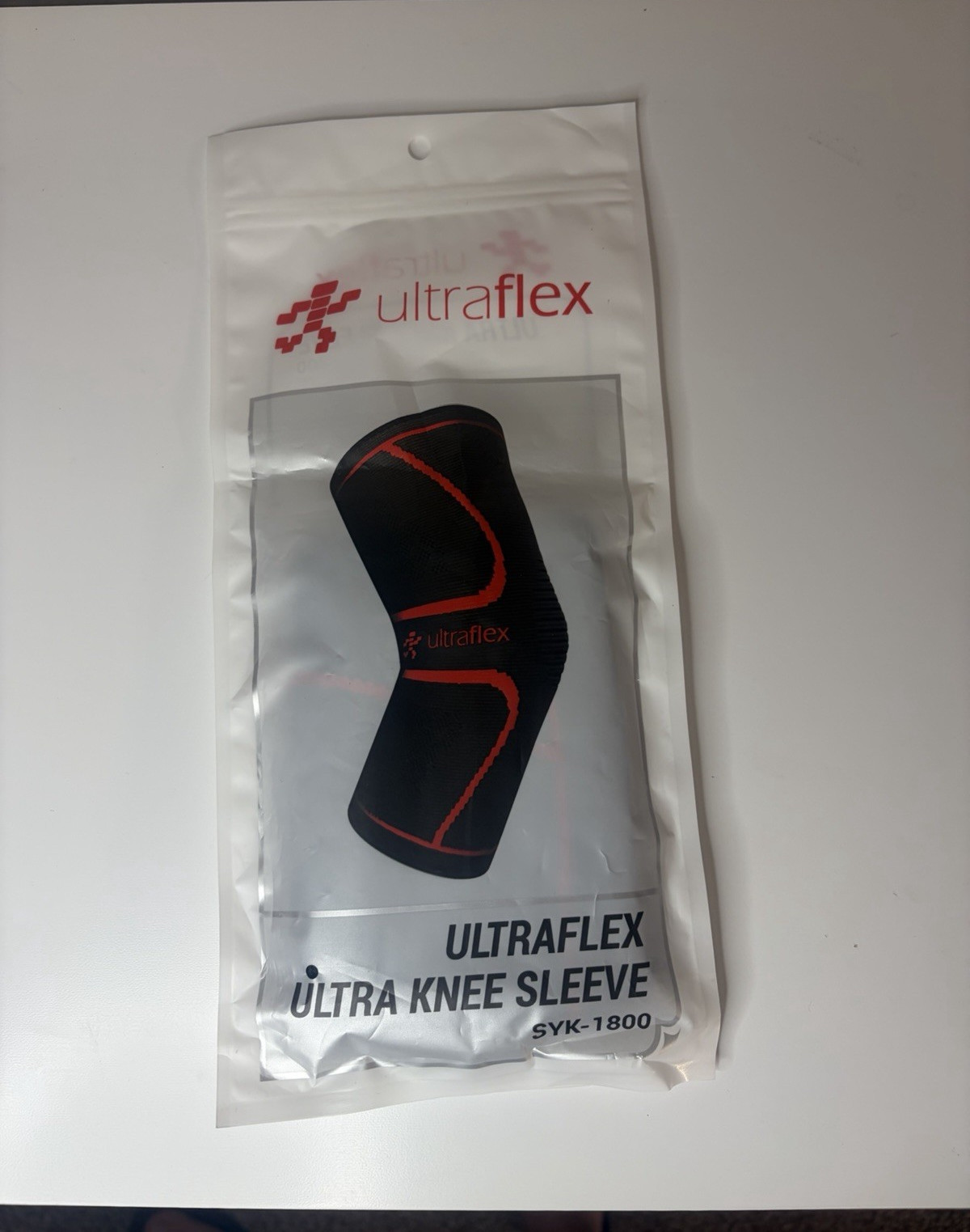 UltraFlex Ultra Knee Compression Sleeve Size S Black/Red SYK-1800