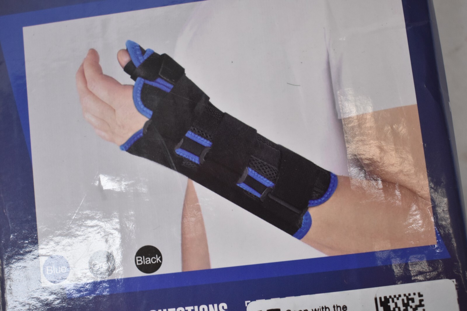 Tismod Carpal Tunnel Wrist Brace w Thumb Support Adjustable Gray Right Hand