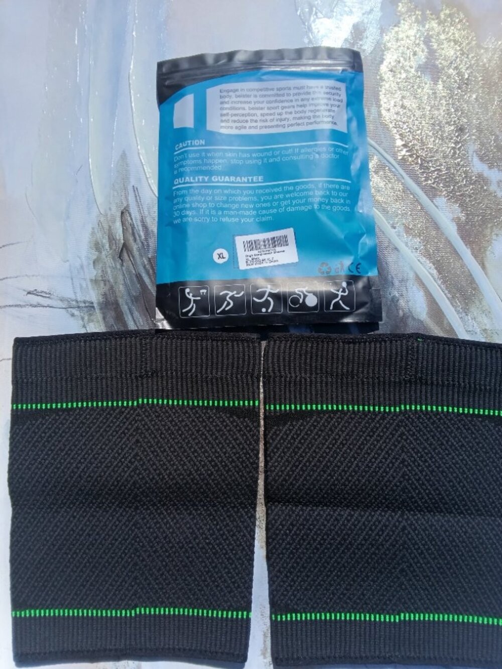 Thigh compression sleeve, by Beister