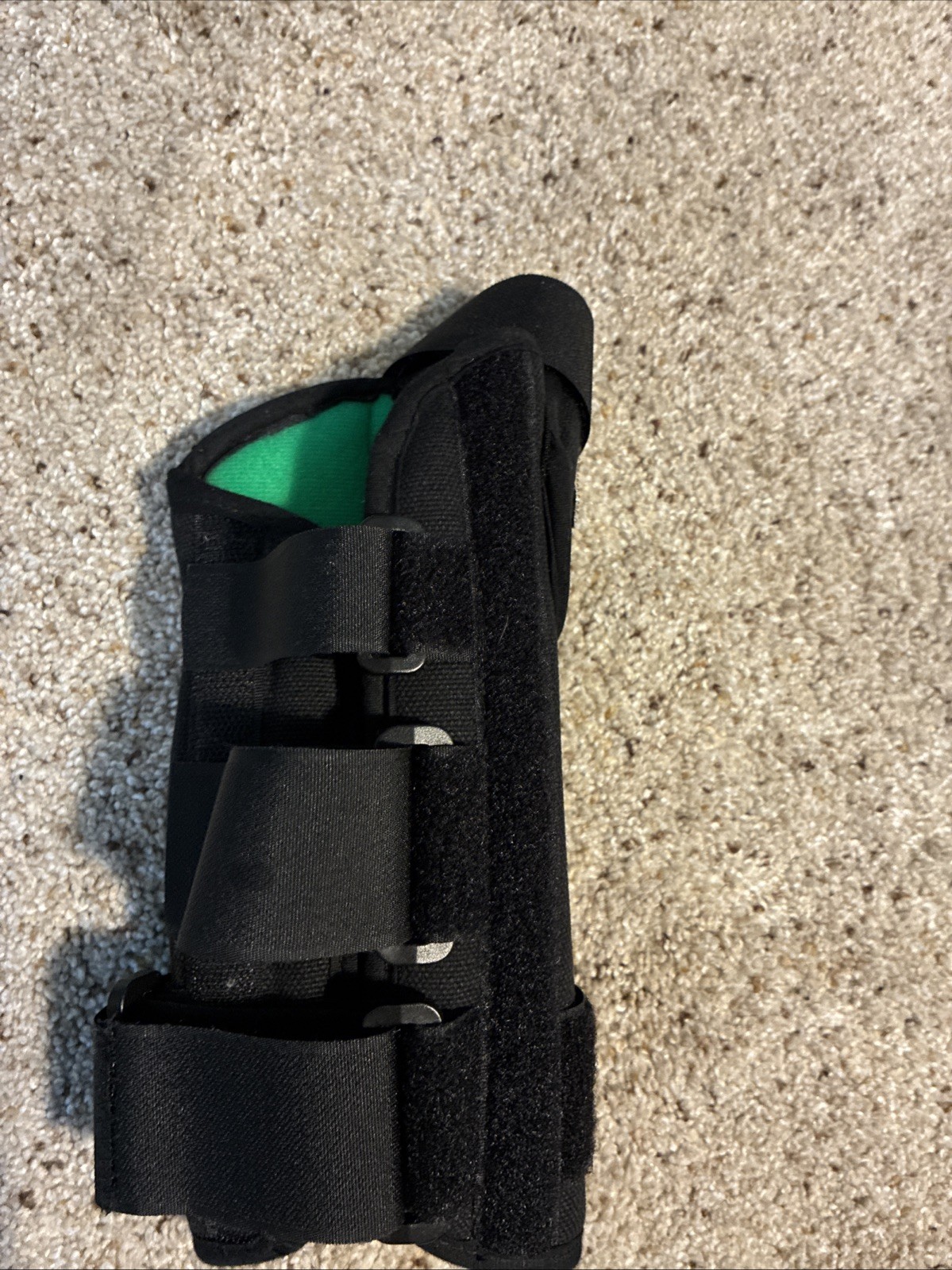 Andvanced Ortho L187 Left Hand Wrist Brace With Thumb Stabilizer Size Large