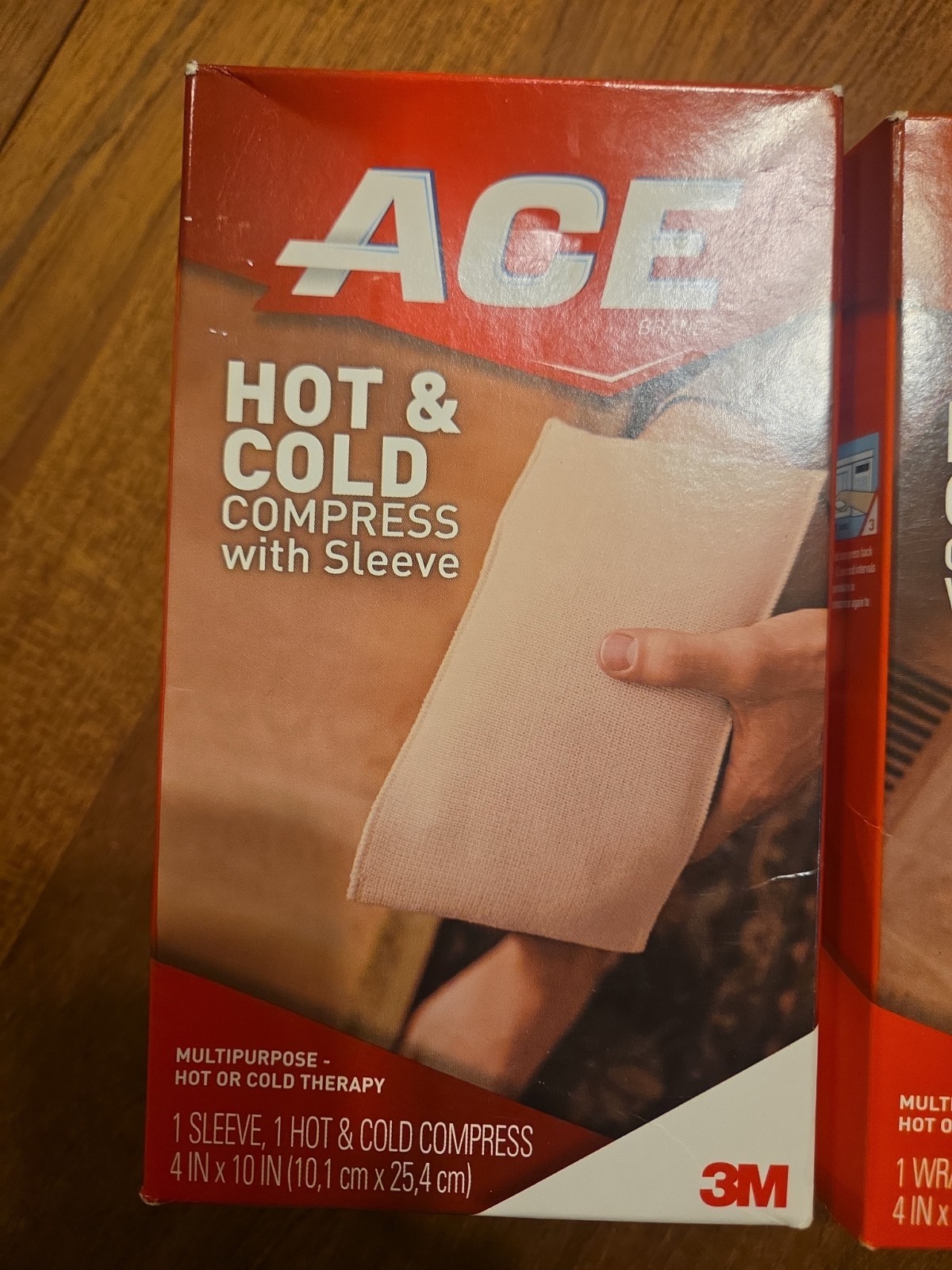 Pair Of 3M ACE Hot/Cold Compresses (Compress & Sleeve) (Compress & Wrap) N.I.B.