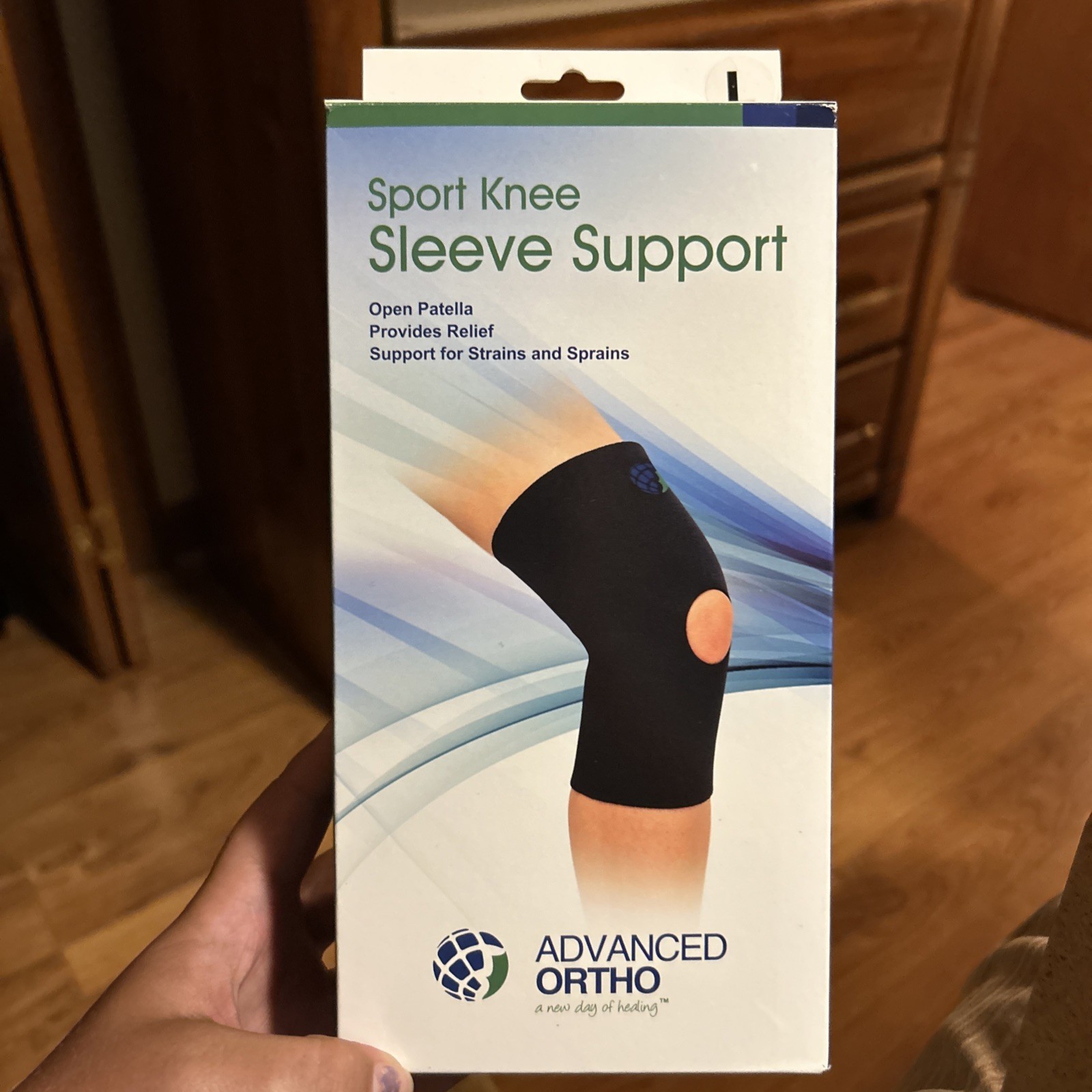 Advanced Orthopaedics Sport Sleeve Knee Support Black Large 15½-18″