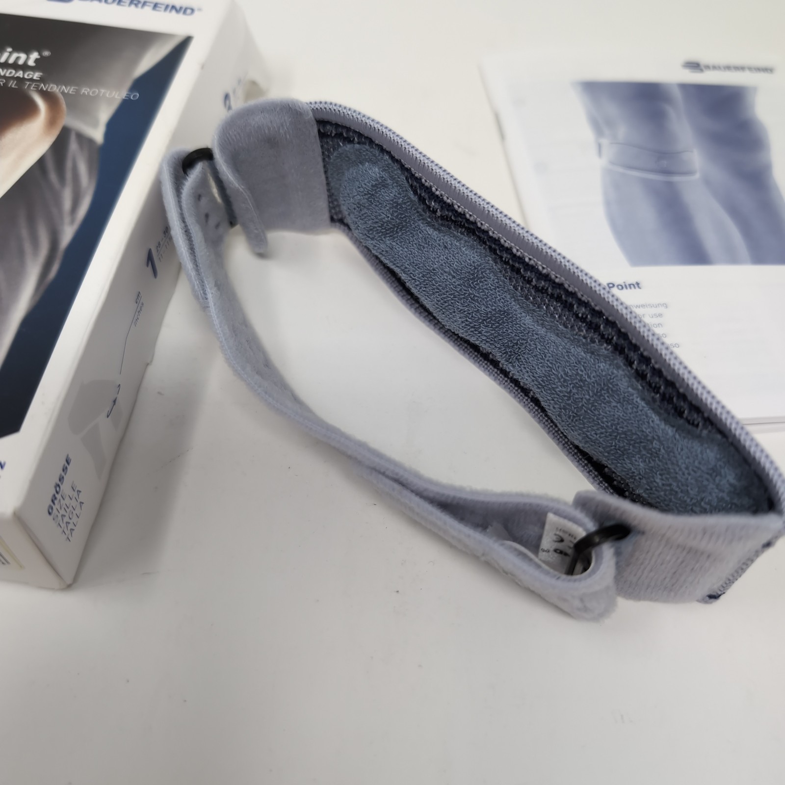Bauerfeind GenuPoint Knee Strap Patellar Tendon Support Jumper’s/Runner’s Size 2