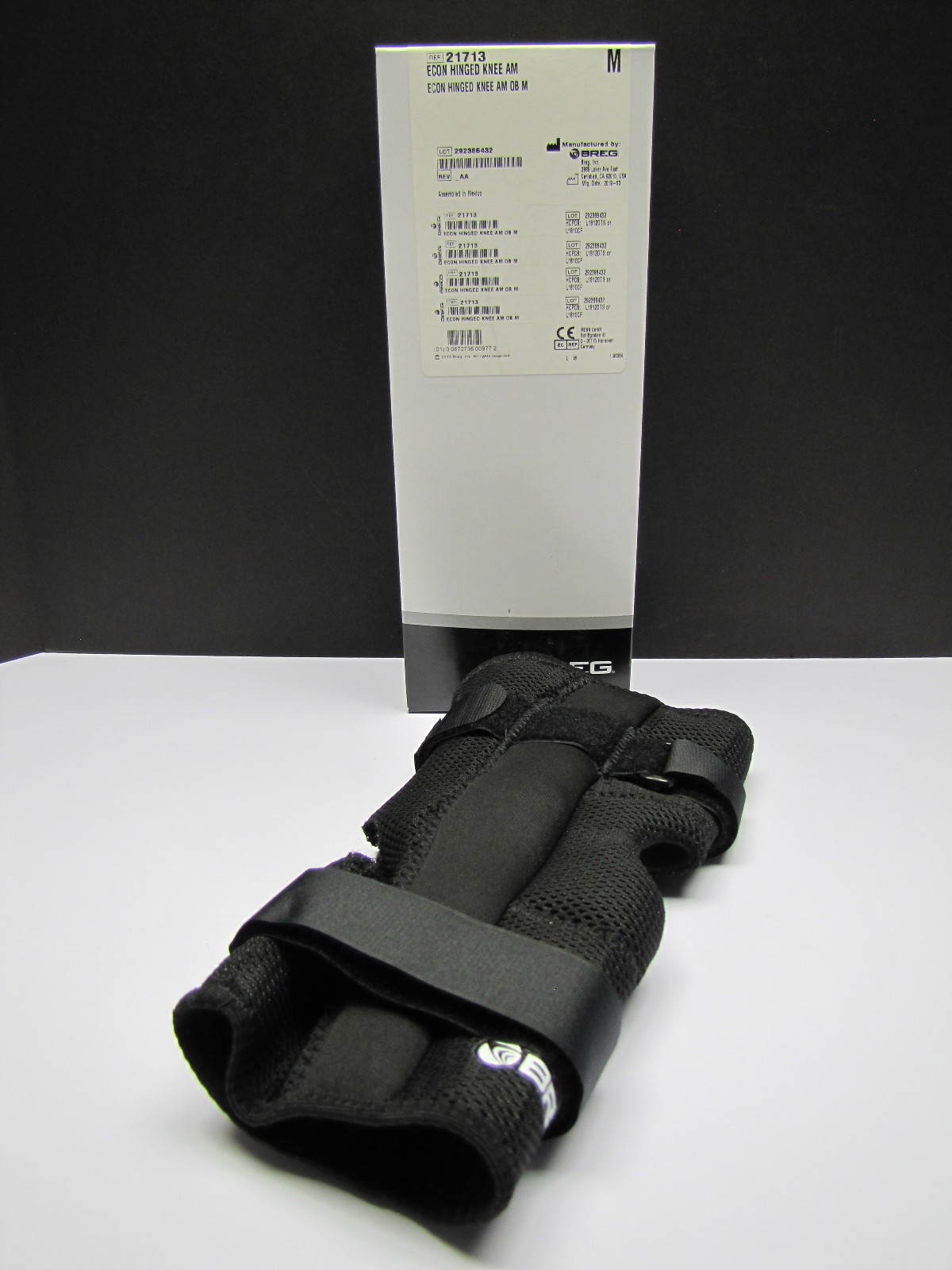 Breg Airmesh Economy Hinged Pull-On Knee Brace w Open Back – Medium 21713