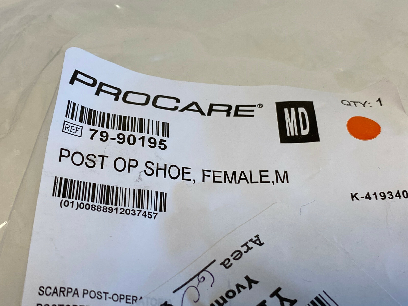 Lot of 2 ProCare Post OP Shoe Female – Medium 79-90195
