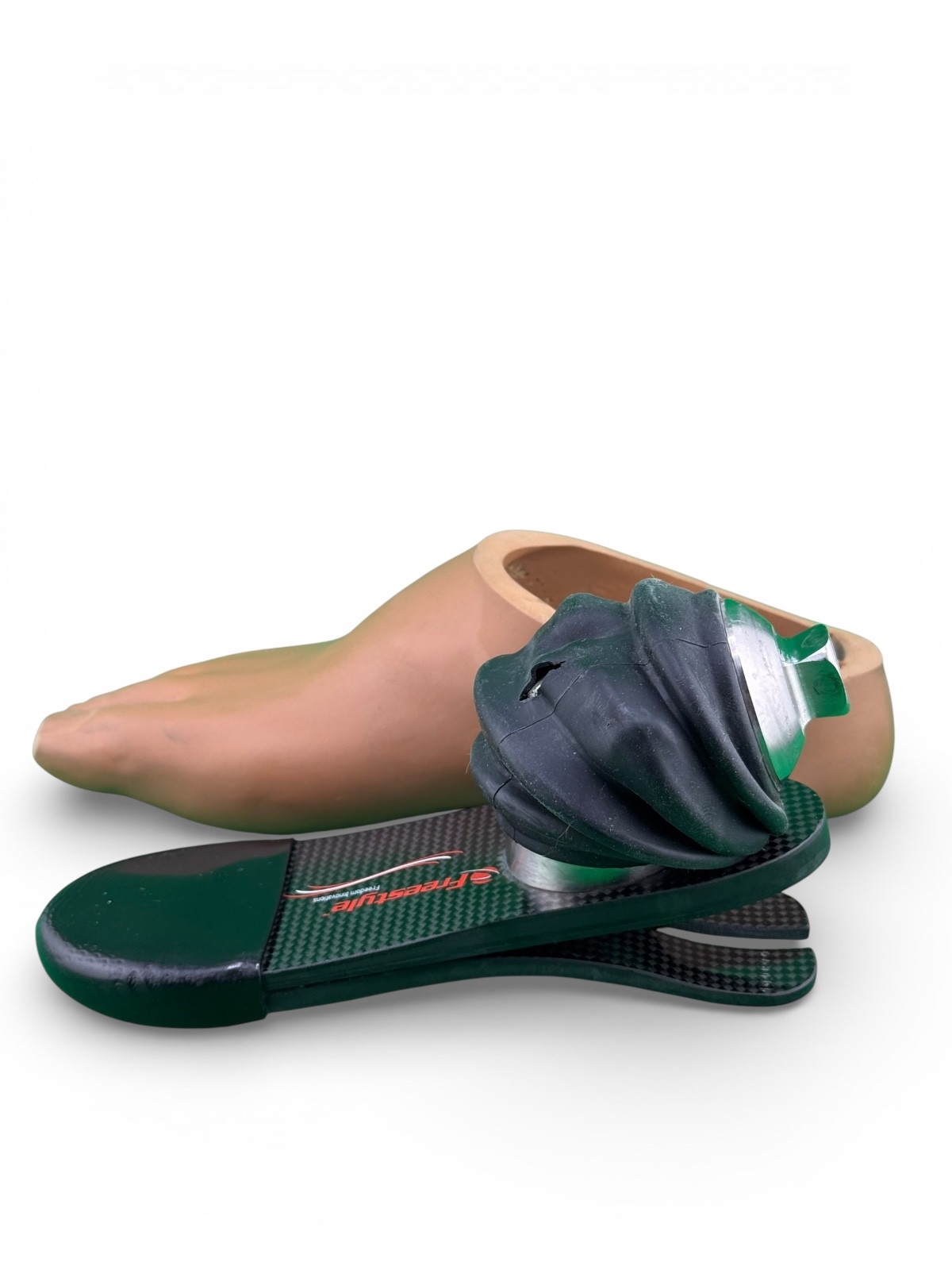Freedom Freestyle Adjustable Ankle Swimming Prosthetic Foot size 22 Category 3