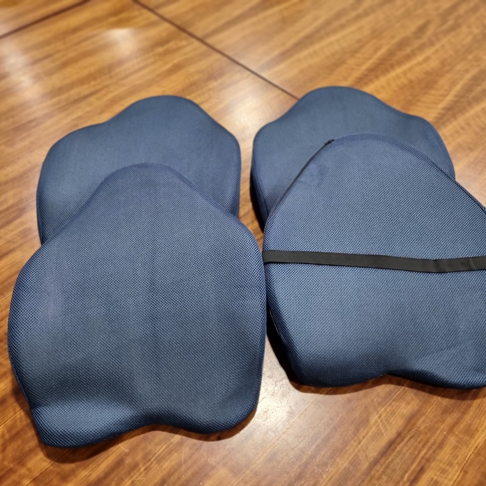 SUPERIOR LUMBAR SUPPORT PILLOW FOR HOME OFFICE OR CAR. PACK OF 2