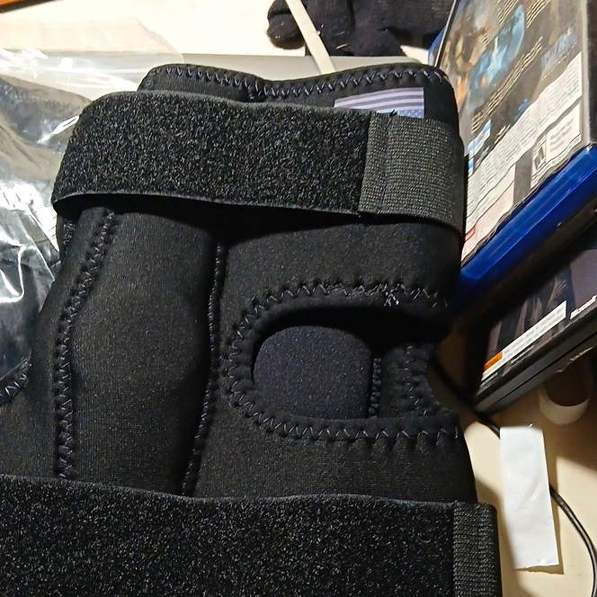 Koolflex Hinged Knee Brace, Large, Black, Adjustable Stabilization VAKC64