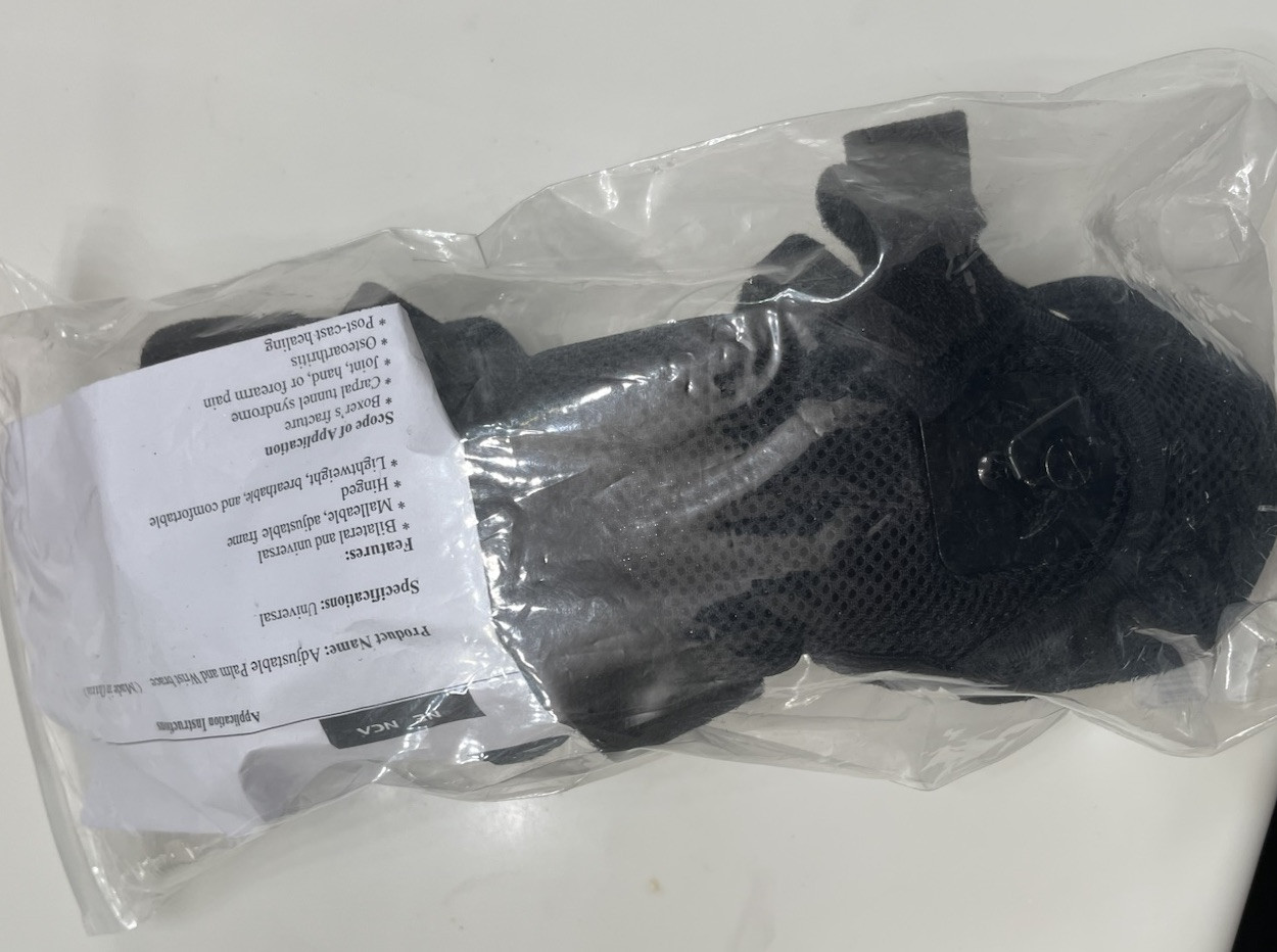 Neenca Adjustable Palm and Wrist Brace, Neoprene, Black – New In Pk Item #042741