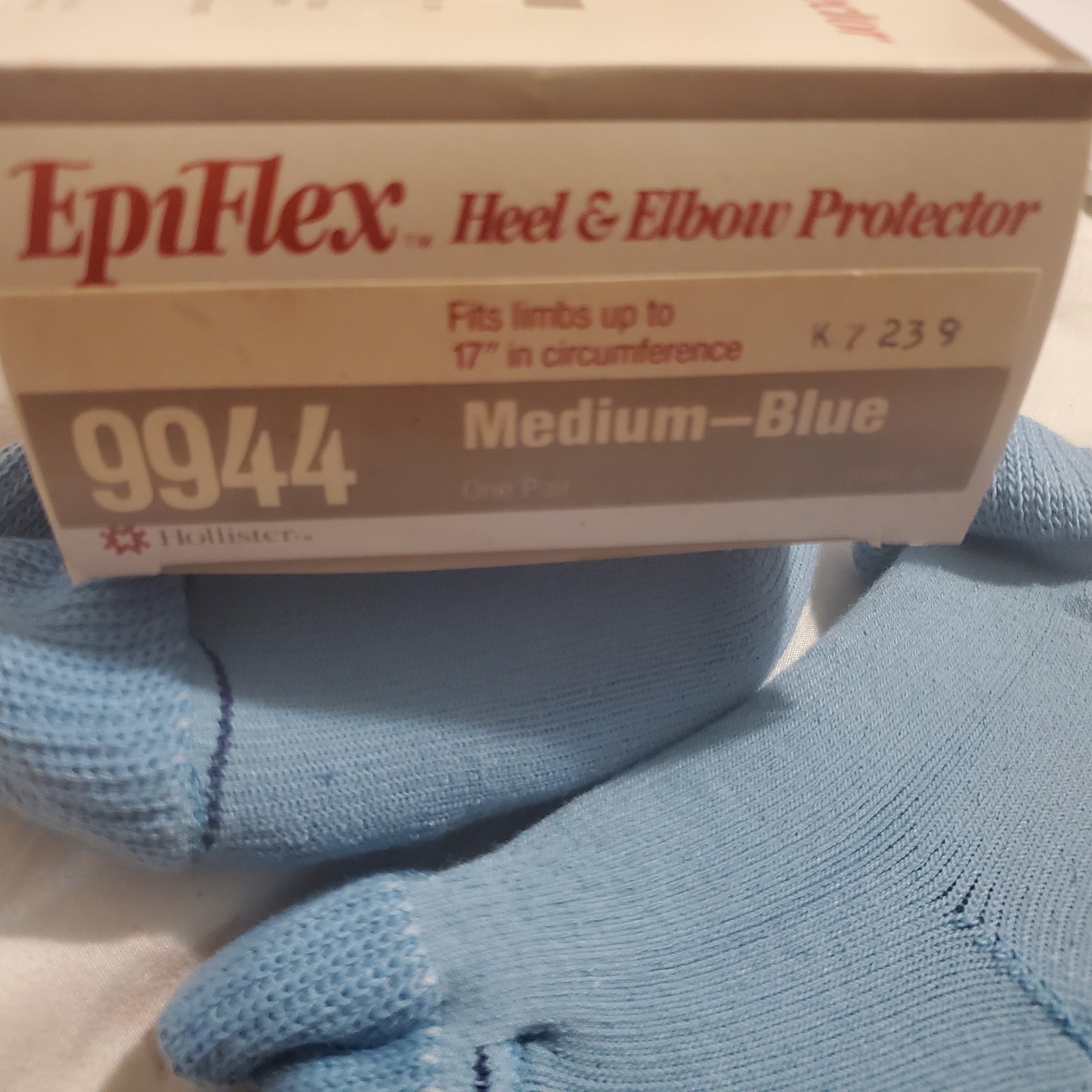 Hollister EpiFlex Heel & Elbow Protector Pads Pair 9944 Medium Up To 17″ Blue