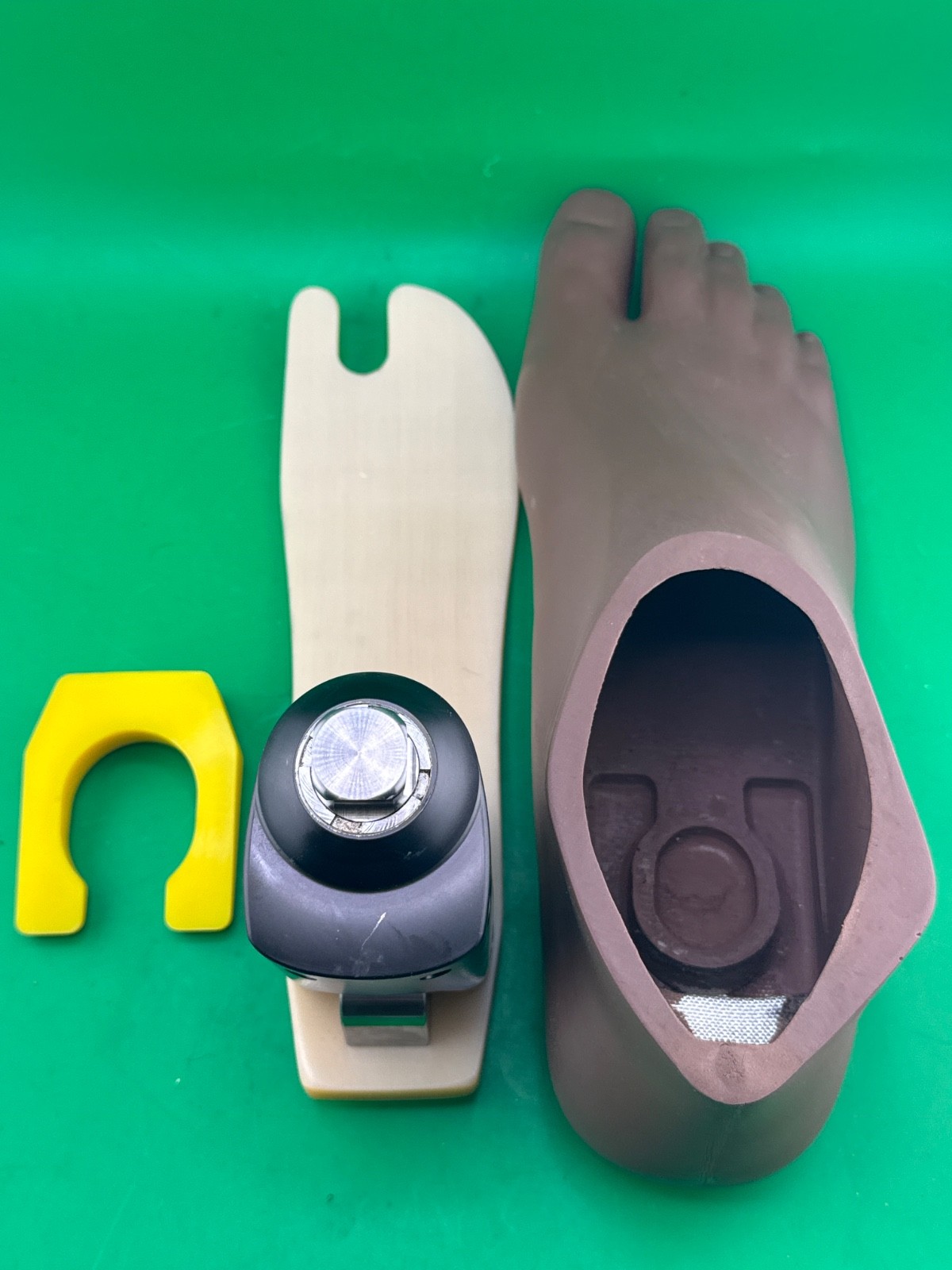 OTTOBOCK Otto Bock Freedom Kintrol Hydraulic Prosthetic Foot Size 27 Cat 2 right